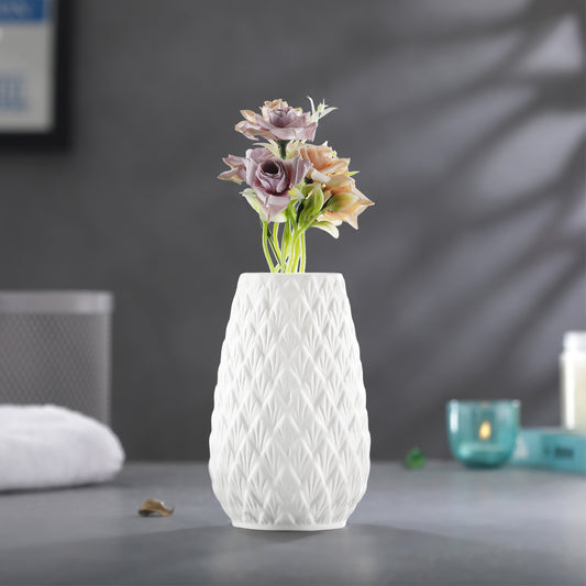 LuxeLane 'Pineapple Vase' for Home Decor - White Gloss, 6 inches, Pack of 1